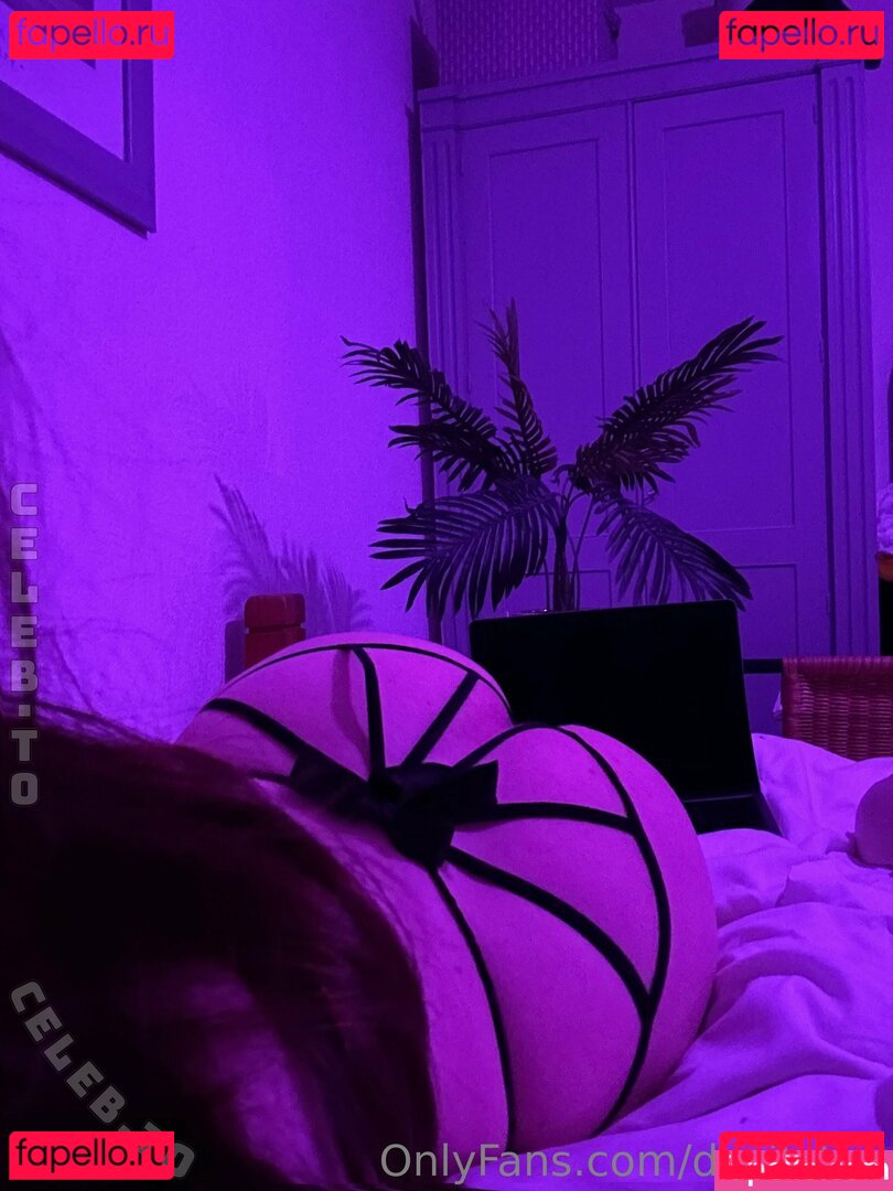 Desiluted_ / desiluted Onlyfans Photo Gallery 