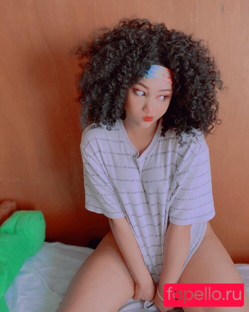 Ladokei Crystal / Numochiii / lululoux Onlyfans Photo Gallery 