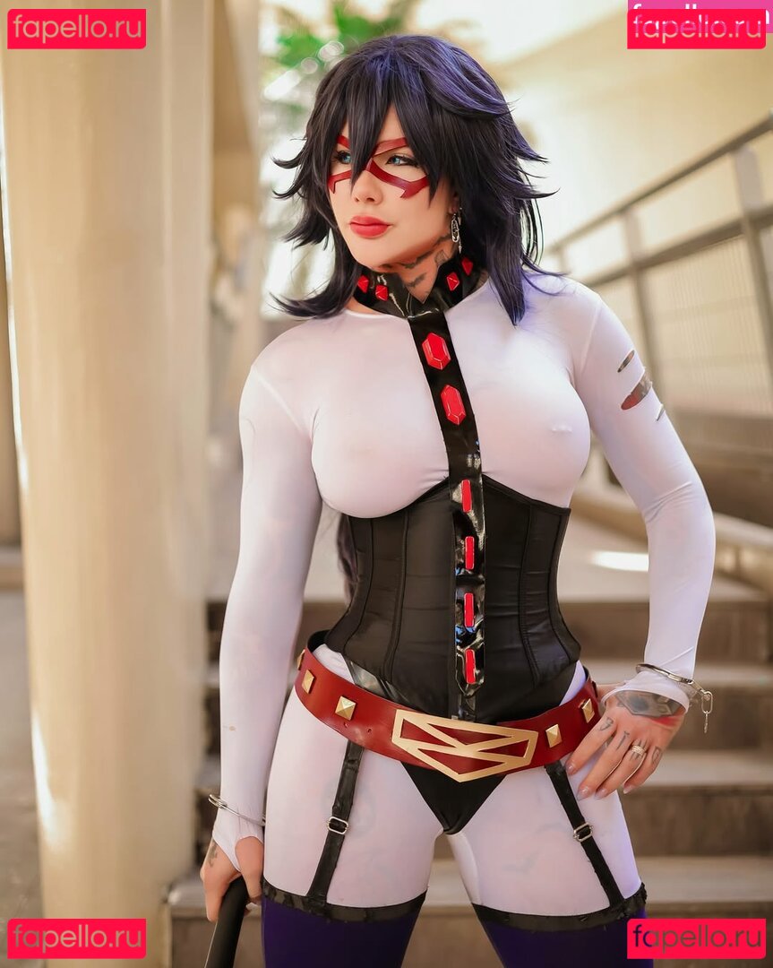 Giu Hellsing / GiuHellsing Onlyfans Photo Gallery 