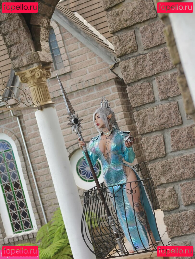 Giu Hellsing / GiuHellsing Onlyfans Photo Gallery 