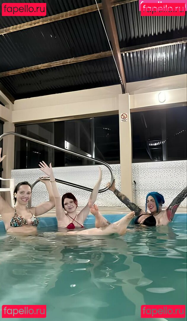 Giu Hellsing / GiuHellsing Onlyfans Photo Gallery 