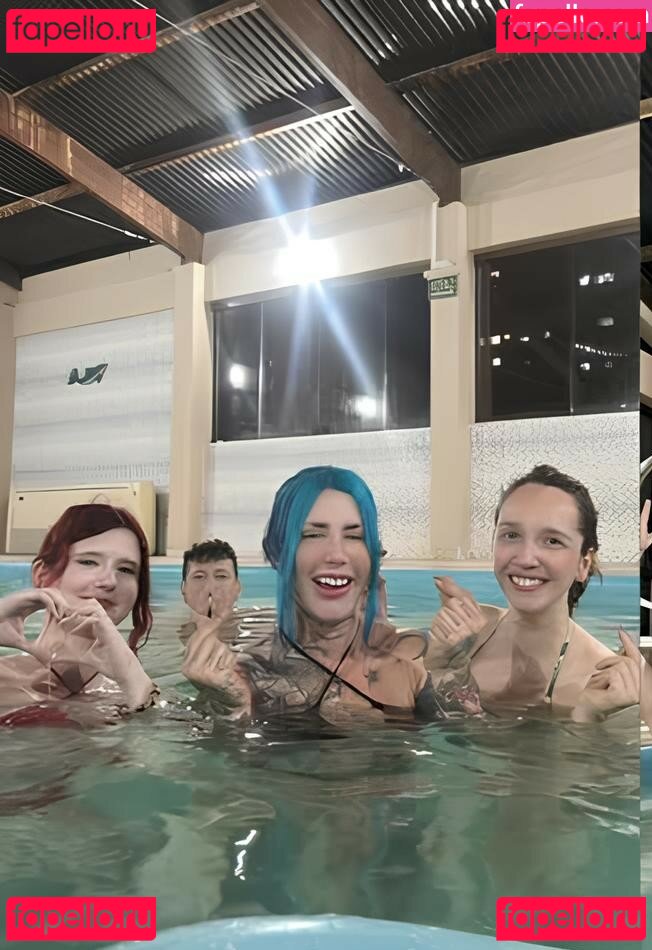 Giu Hellsing / GiuHellsing Onlyfans Photo Gallery 