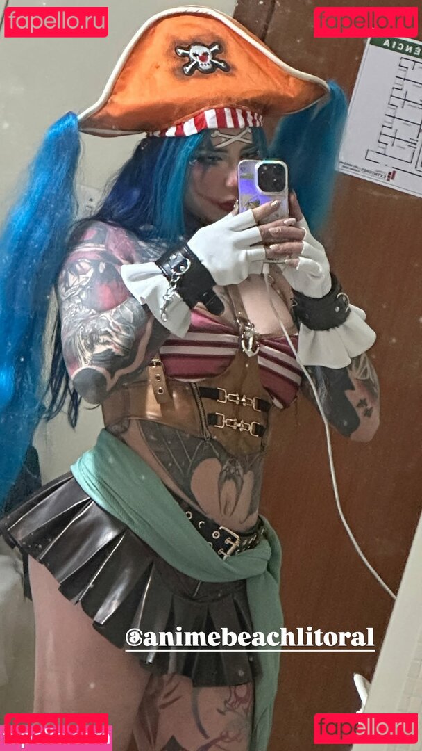 Giu Hellsing / GiuHellsing Onlyfans Photo Gallery 