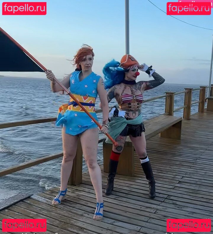 Giu Hellsing / GiuHellsing Onlyfans Photo Gallery 