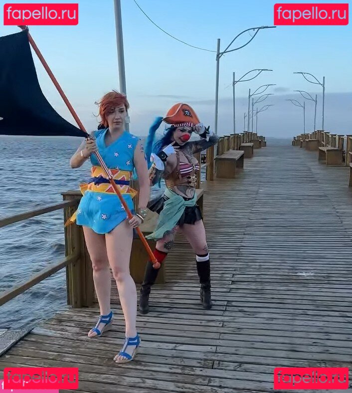 Giu Hellsing / GiuHellsing Onlyfans Photo Gallery 