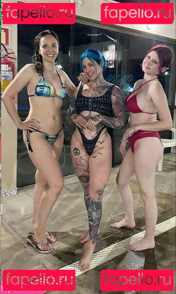 Giu Hellsing / GiuHellsing Onlyfans Photo Gallery 