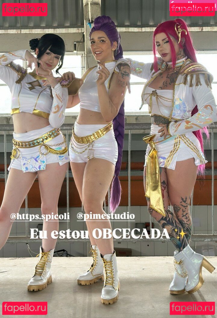 Giu Hellsing / GiuHellsing Onlyfans Photo Gallery 