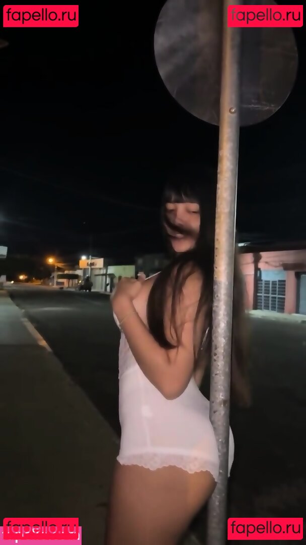 Bellajapah Onlyfans Photo Gallery 