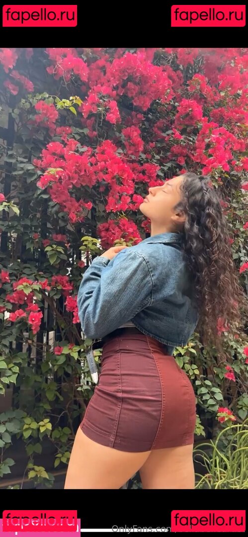 bellabelleartist / belleartist Onlyfans Photo Gallery 