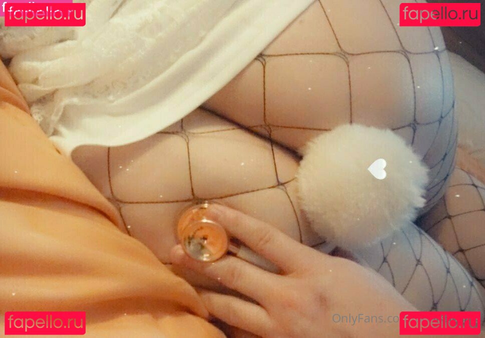 aprilstorms Onlyfans Photo Gallery 
