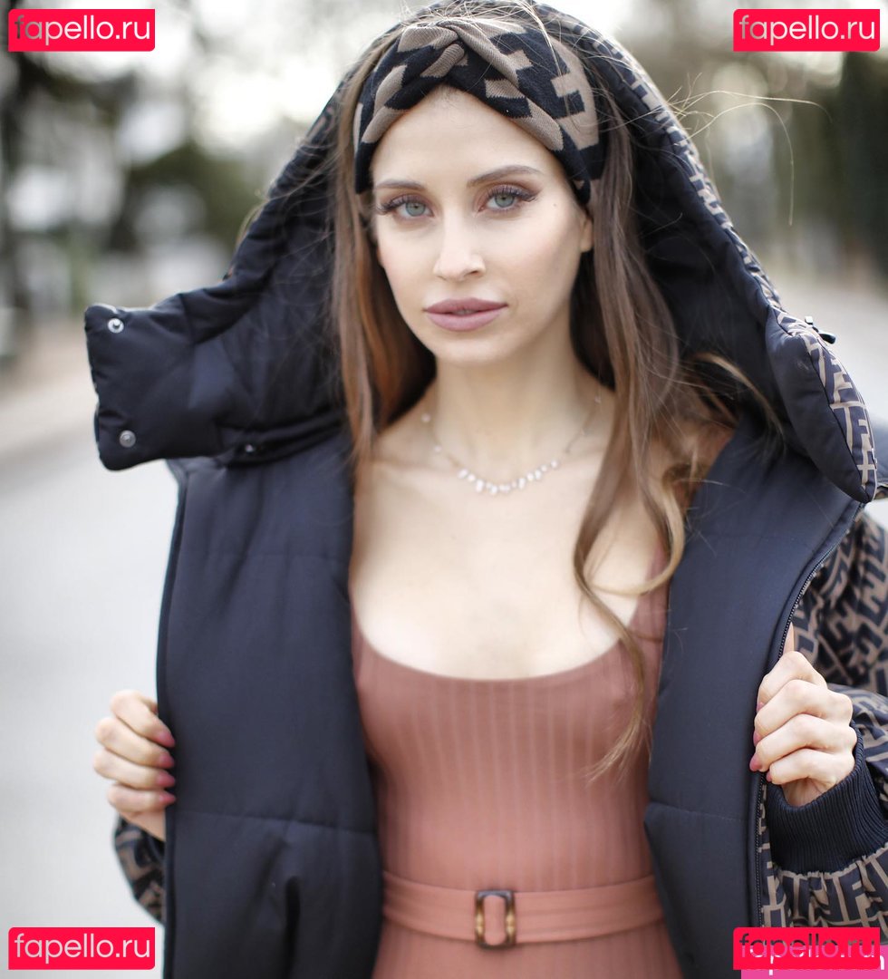 Cathy Hummels / cathy_hummels / cathyhummels Onlyfans Photo Gallery 