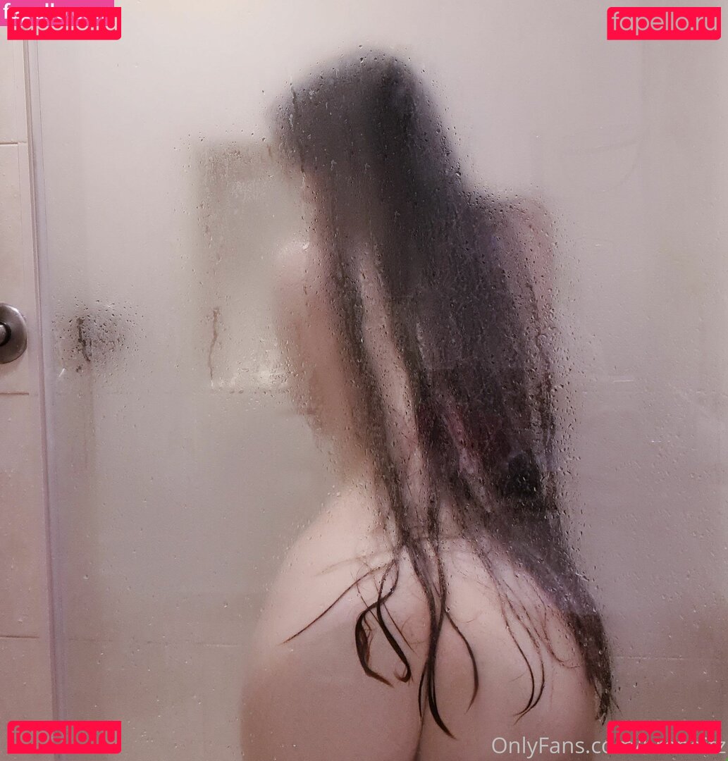 away / brenditz / brenditzcosplay / https: Onlyfans Photo Gallery 