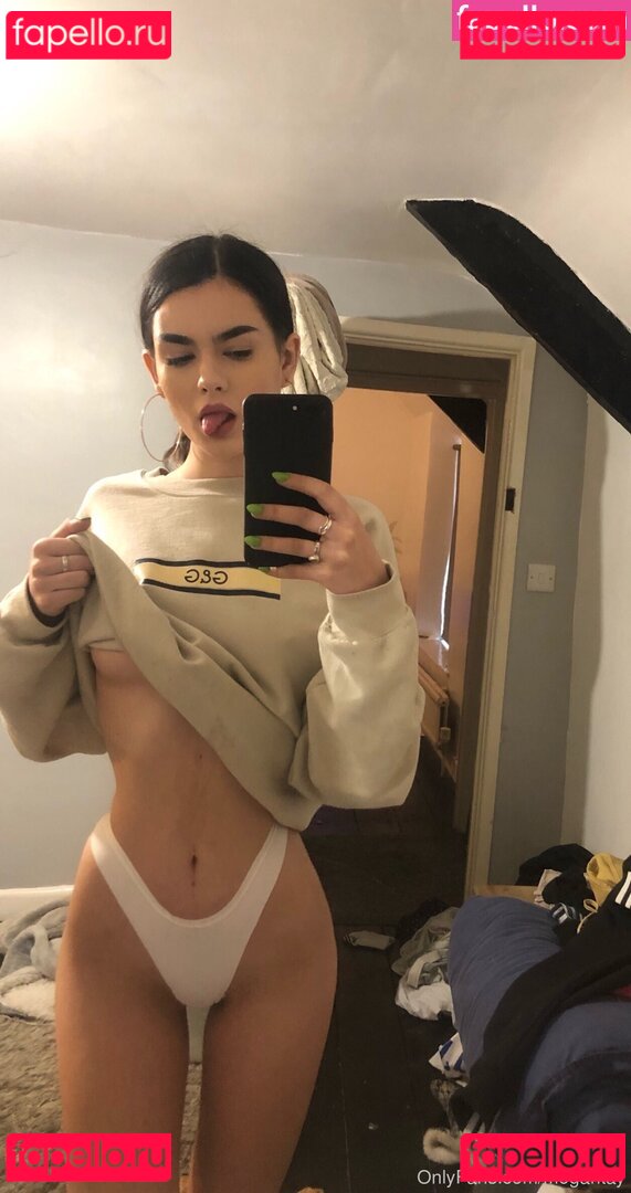 Megtayo / megantayo_ Onlyfans Photo Gallery 