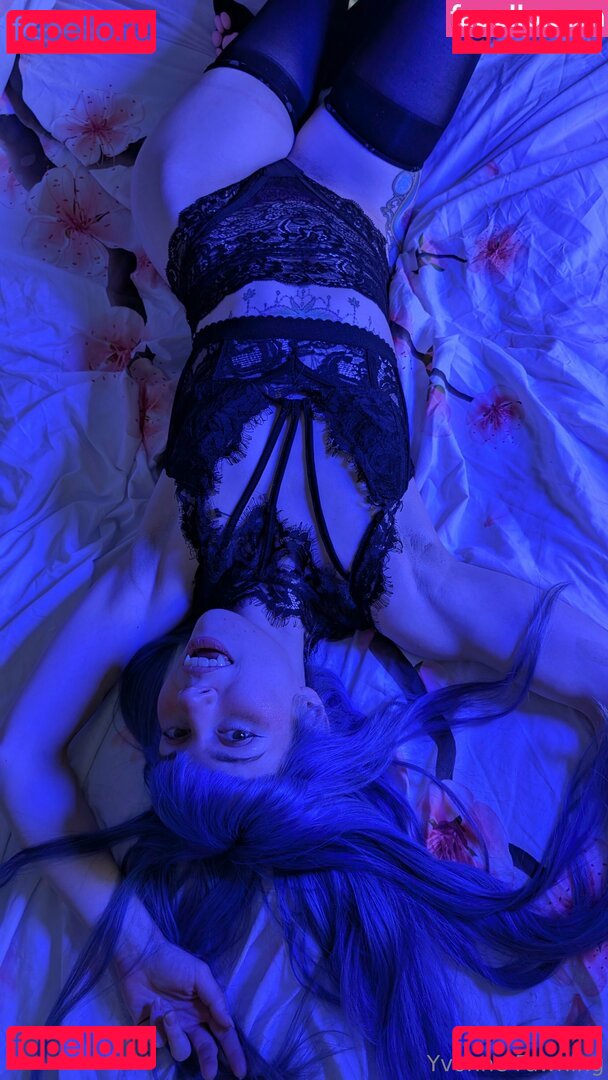 yvonnefawning Onlyfans Photo Gallery 