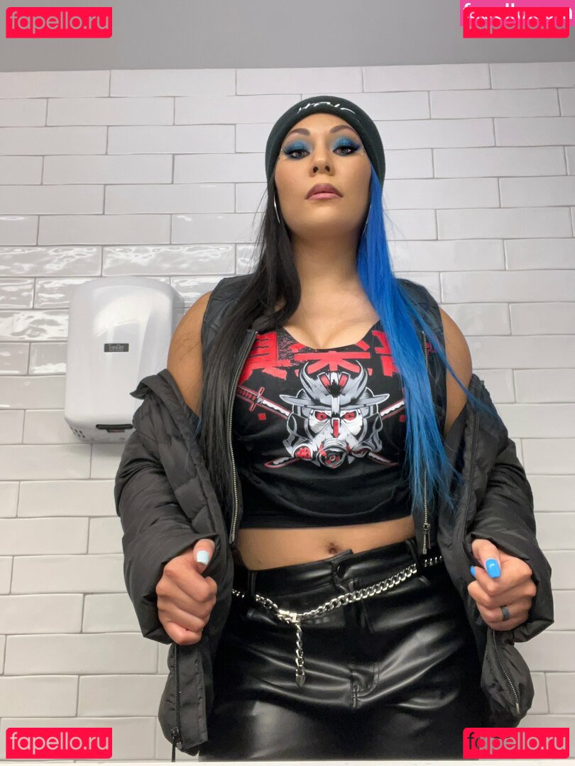 Mia Yim / miayimofficial Onlyfans Photo Gallery 