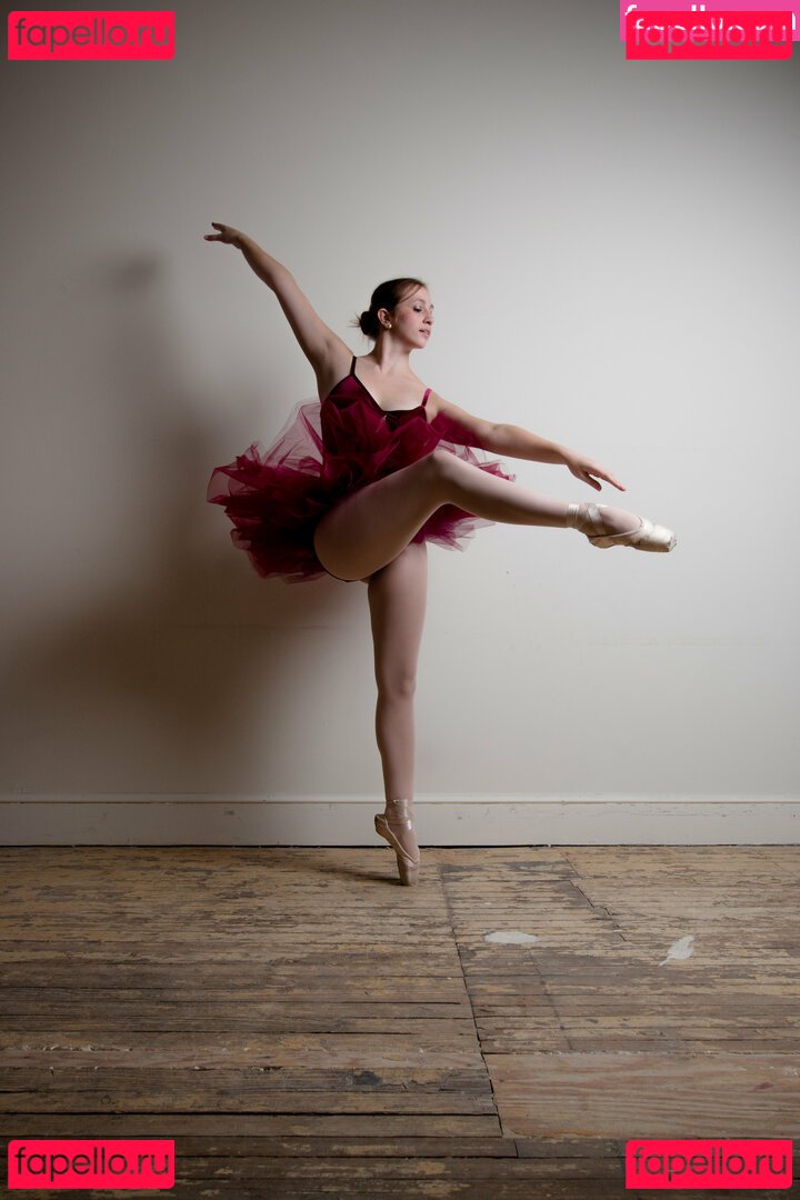 CrystAAHHL / ocrystaahhl Onlyfans Photo Gallery 