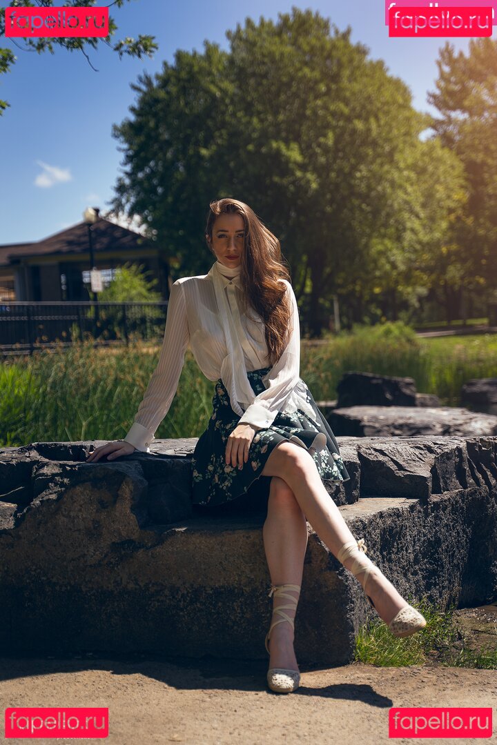 CrystAAHHL / ocrystaahhl Onlyfans Photo Gallery 