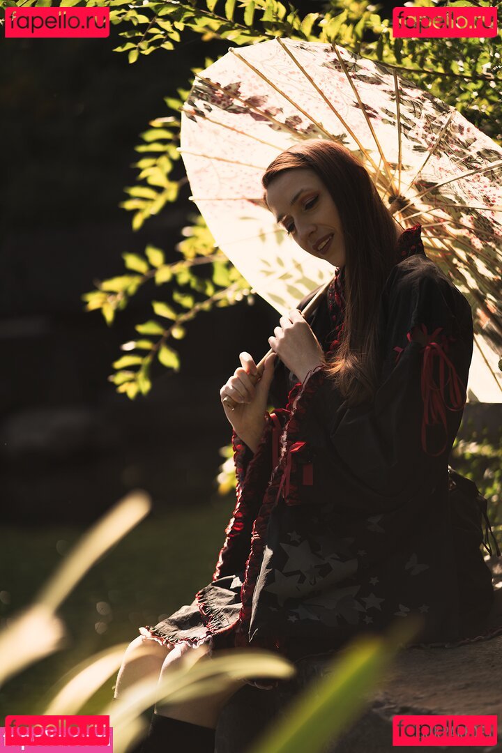 CrystAAHHL / ocrystaahhl Onlyfans Photo Gallery 