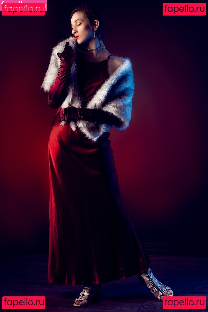 CrystAAHHL / ocrystaahhl Onlyfans Photo Gallery 