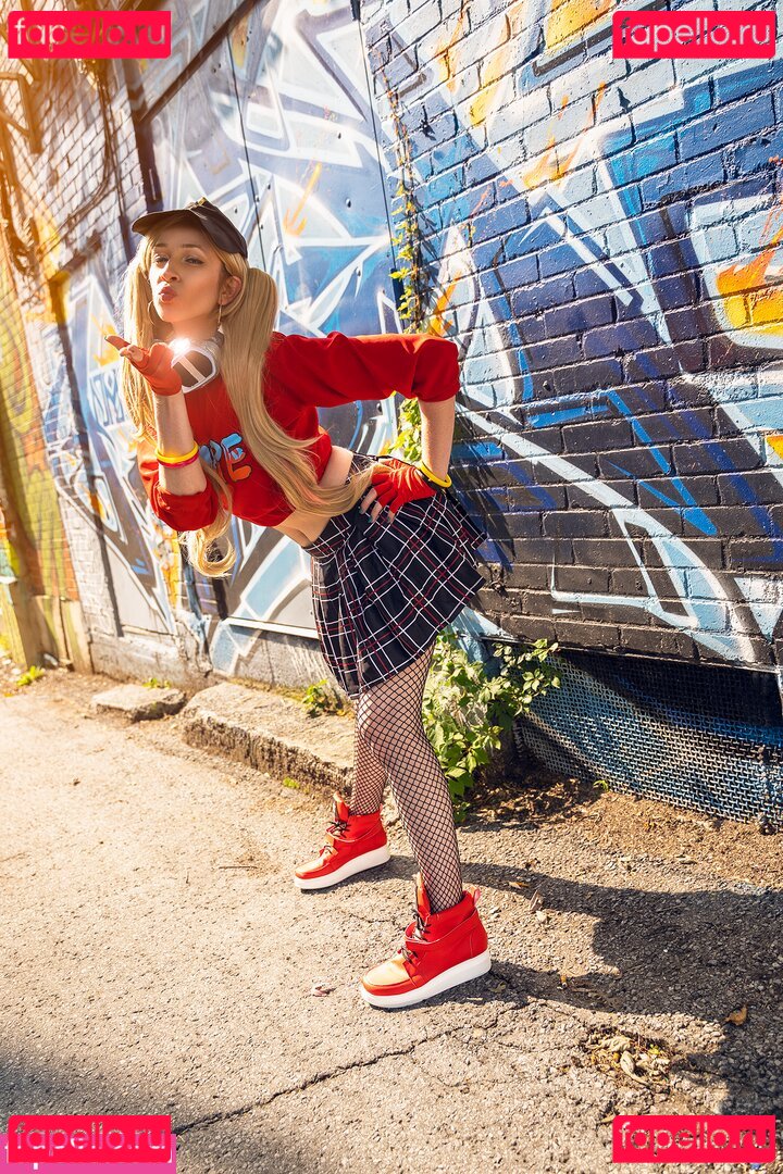 CrystAAHHL / ocrystaahhl Onlyfans Photo Gallery 