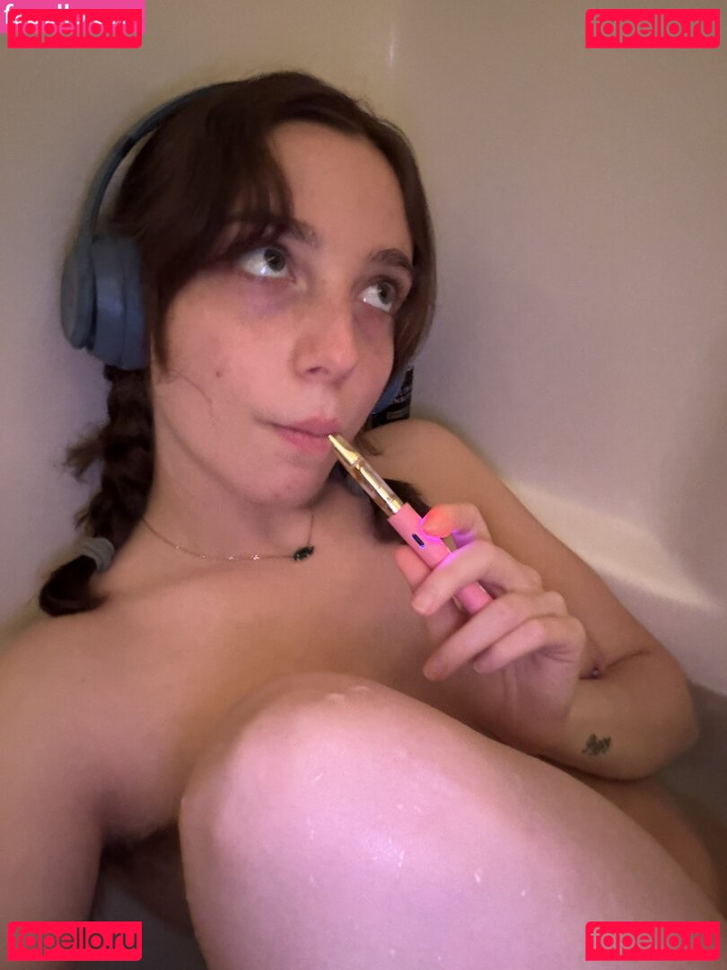 Ash Pac / ashleypac / ashphattt222 / https: / u445223395 Onlyfans Photo Gallery 