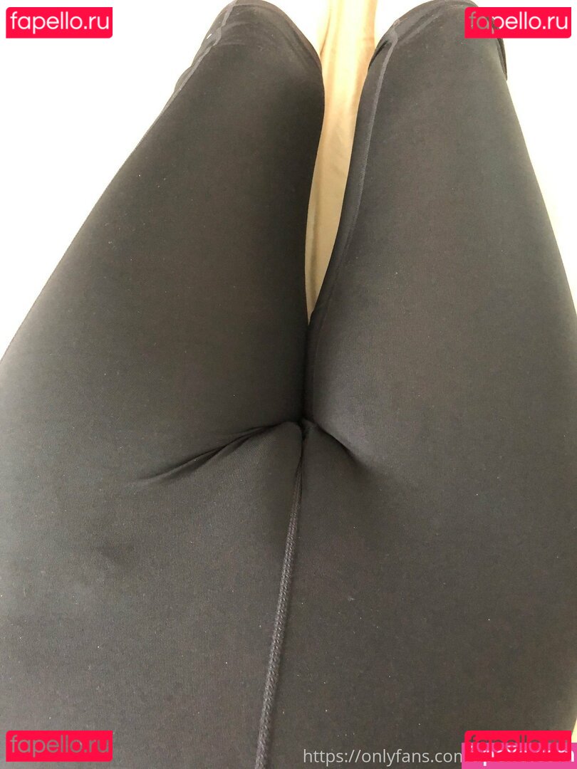 deborahmilf / xdmiles Onlyfans Photo Gallery 