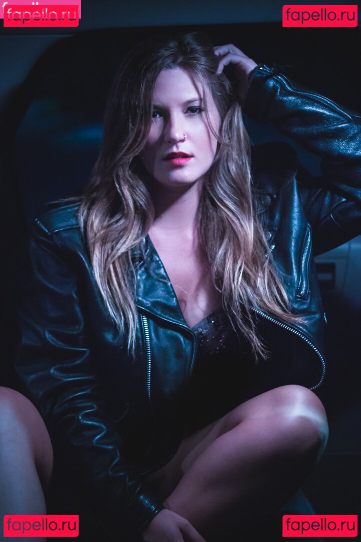 David-E-Martindale / Rachel_lilly24 / ophelia_experiments / ophelialakes Onlyfans Photo Gallery 