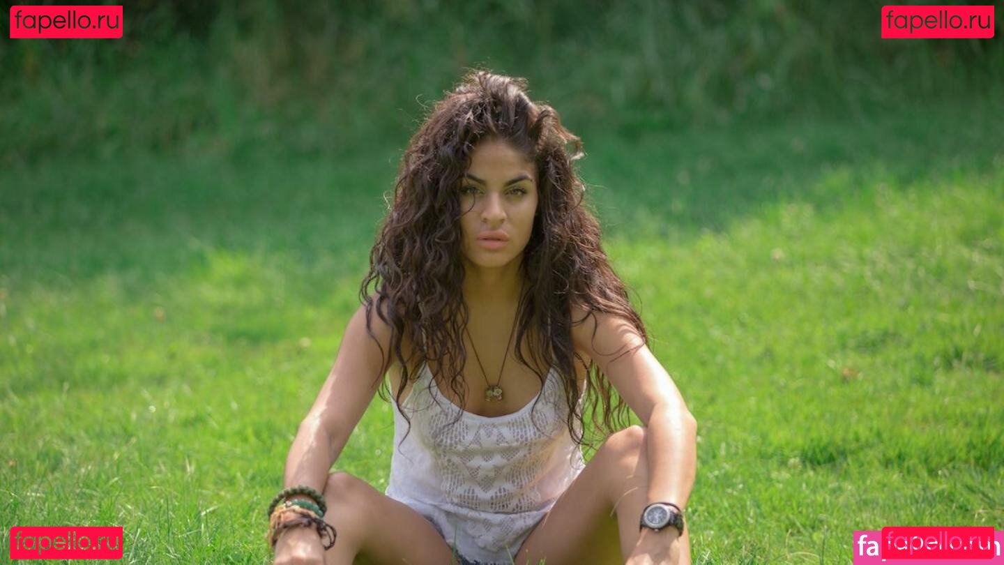 Jessie Reye Onlyfans Photo Gallery 