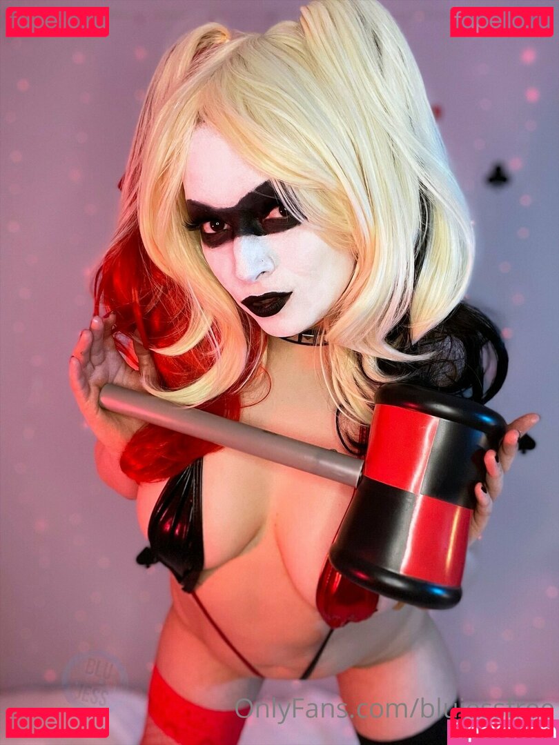 blujessfree / blunesis Onlyfans Photo Gallery 