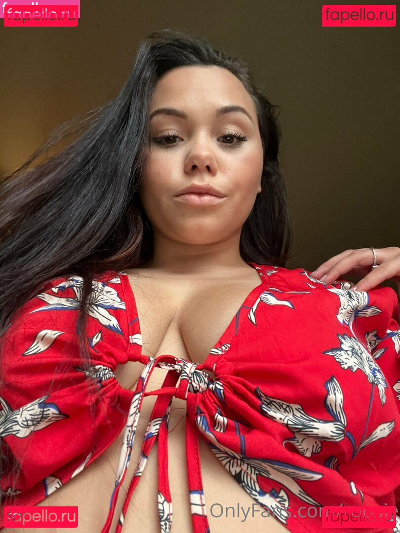 aquamamiii / melamamiii Onlyfans Photo Gallery 