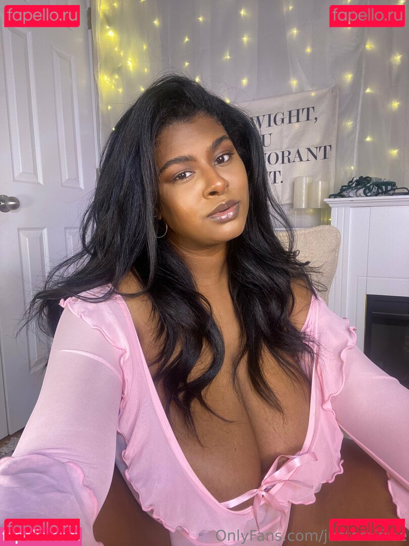 justomifree / onlyjustomii Onlyfans Photo Gallery 