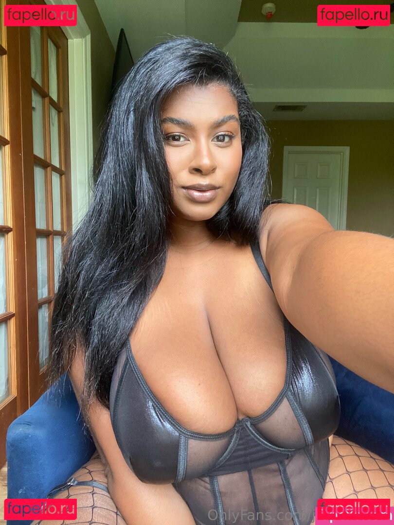 justomifree / onlyjustomii Onlyfans Photo Gallery 