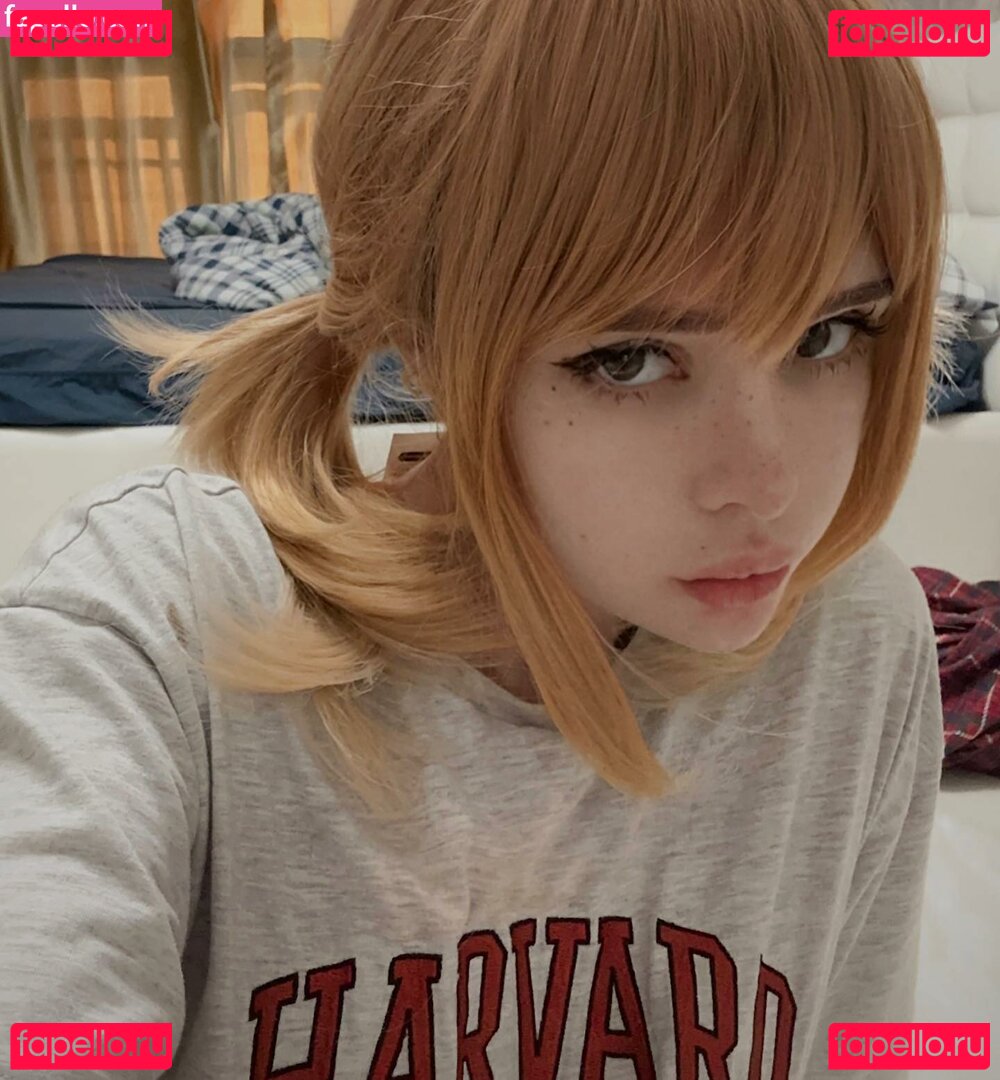 frauleinmilk / https: / suisai.uwu / suisaiuwu Onlyfans Photo Gallery 