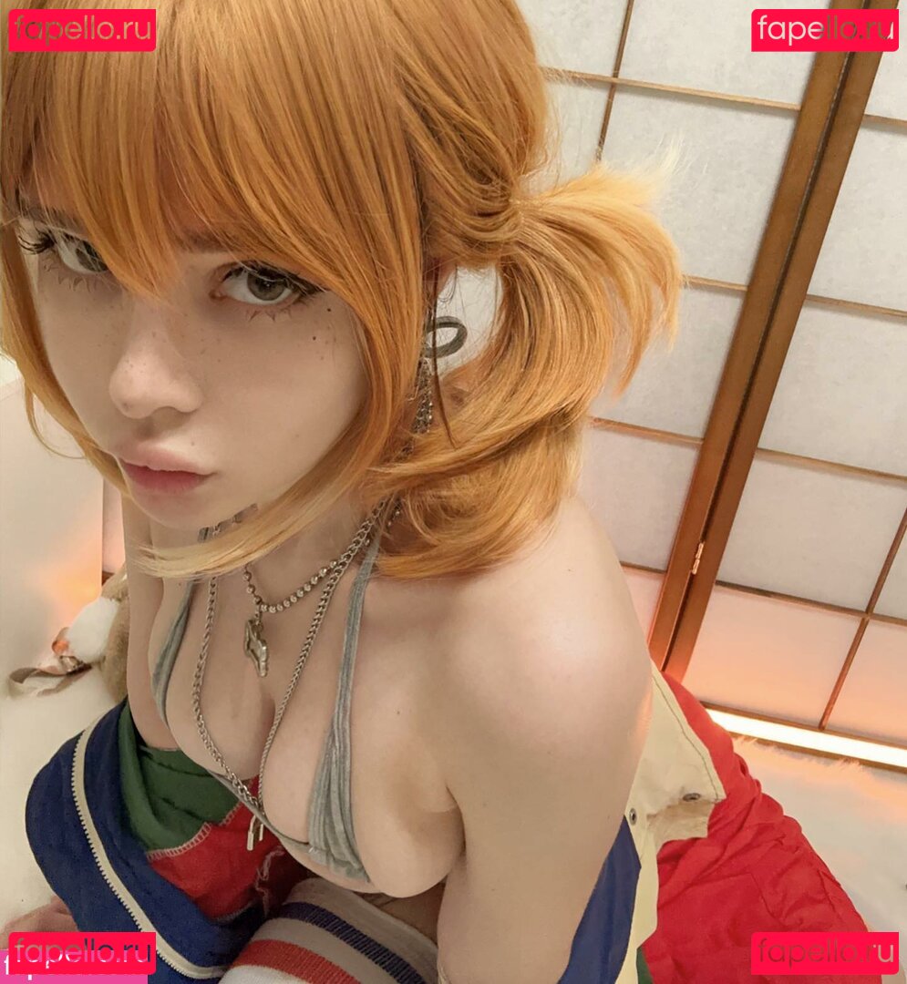 frauleinmilk / https: / suisai.uwu / suisaiuwu Onlyfans Photo Gallery 