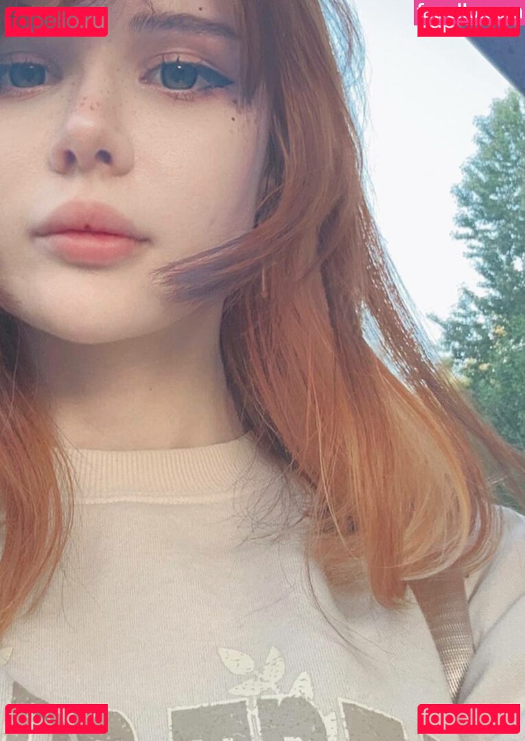 frauleinmilk / https: / suisai.uwu / suisaiuwu Onlyfans Photo Gallery 