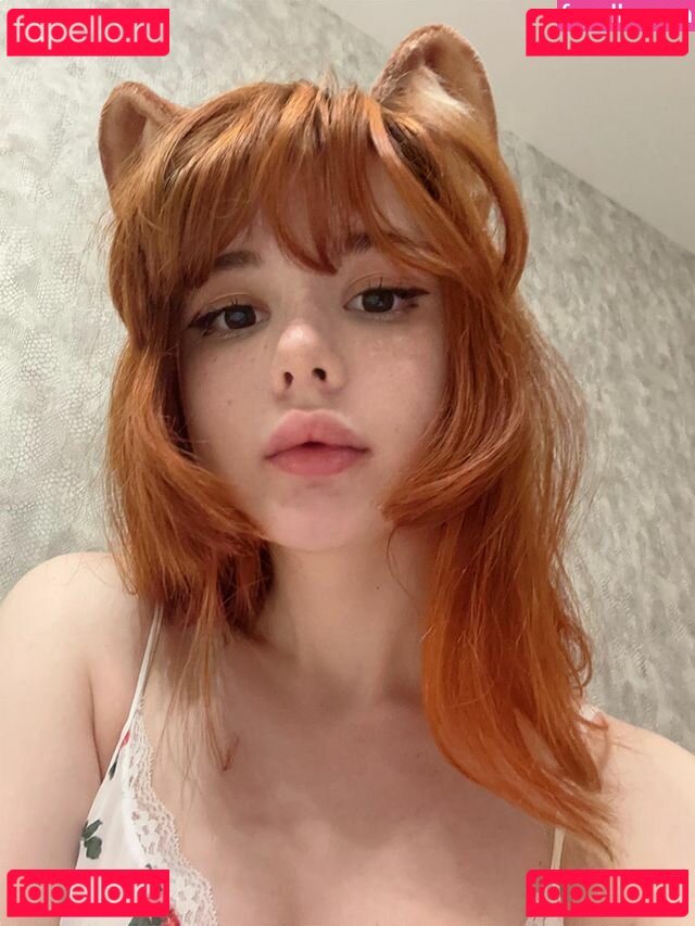 frauleinmilk / https: / suisai.uwu / suisaiuwu Onlyfans Photo Gallery 