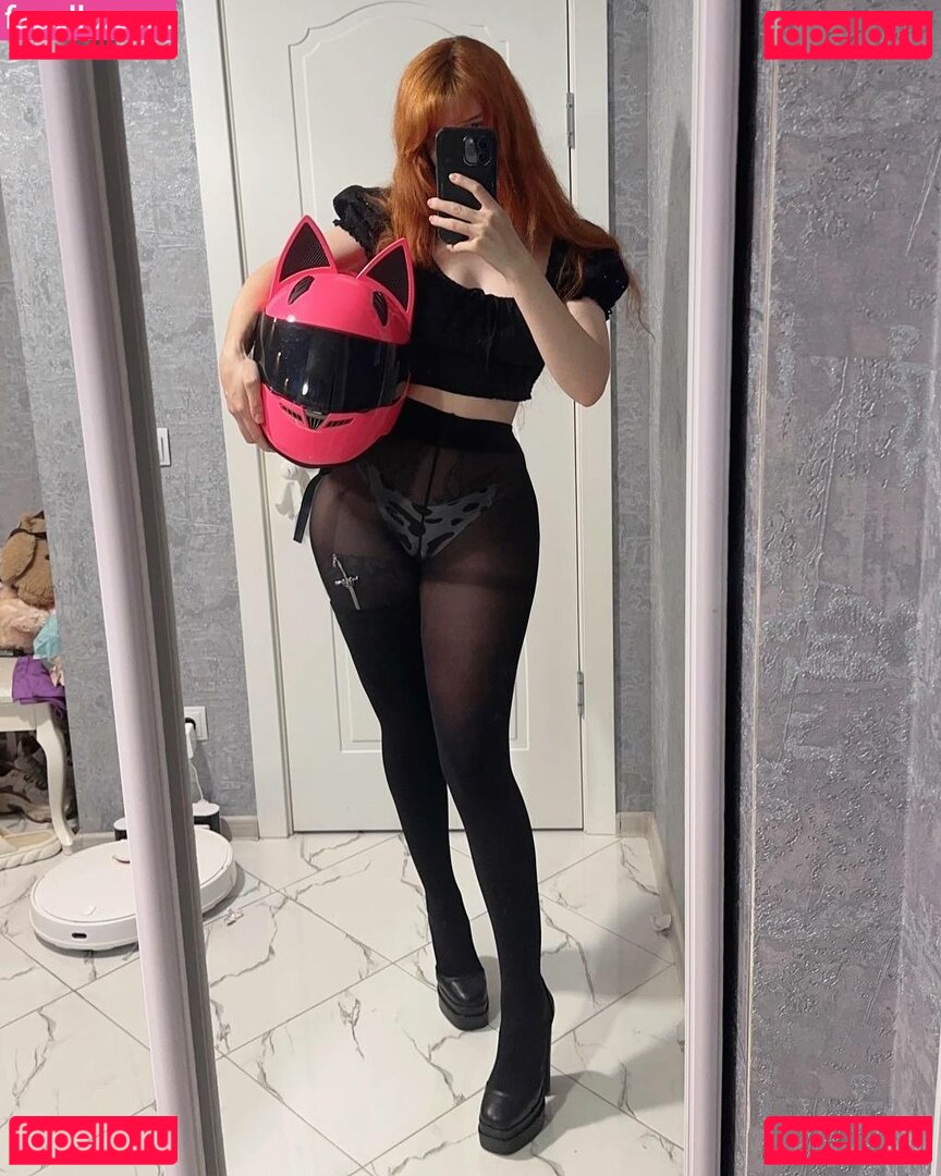 frauleinmilk / https: / suisai.uwu / suisaiuwu Onlyfans Photo Gallery 