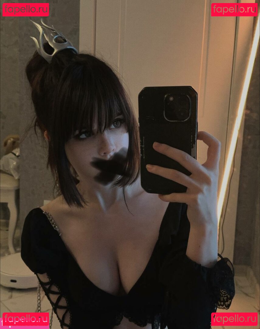 frauleinmilk / https: / suisai.uwu / suisaiuwu Onlyfans Photo Gallery 