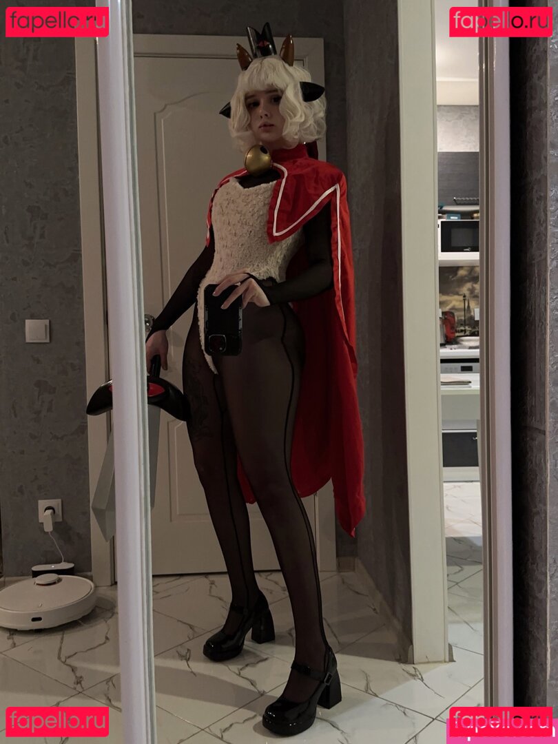 frauleinmilk / https: / suisai.uwu / suisaiuwu Onlyfans Photo Gallery 