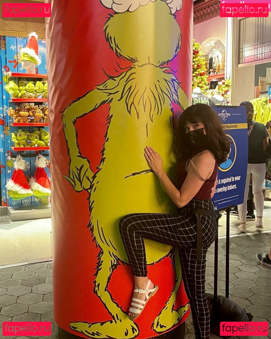 Abelina Sabrina / abelinasabrina Onlyfans Photo Gallery 