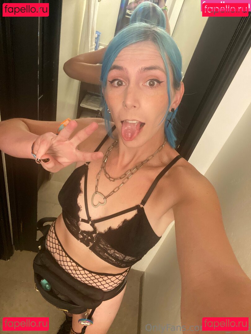 _rileyrose / riel_rose Onlyfans Photo Gallery 