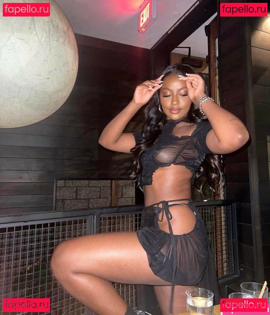 Justine Skye / justineskye Onlyfans Photo Gallery 