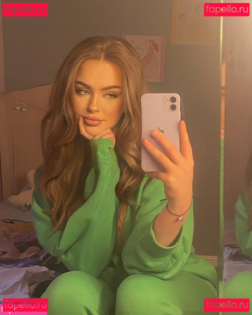 Neave Dare / darebare / neavedarex / shorethang Onlyfans Photo Gallery 