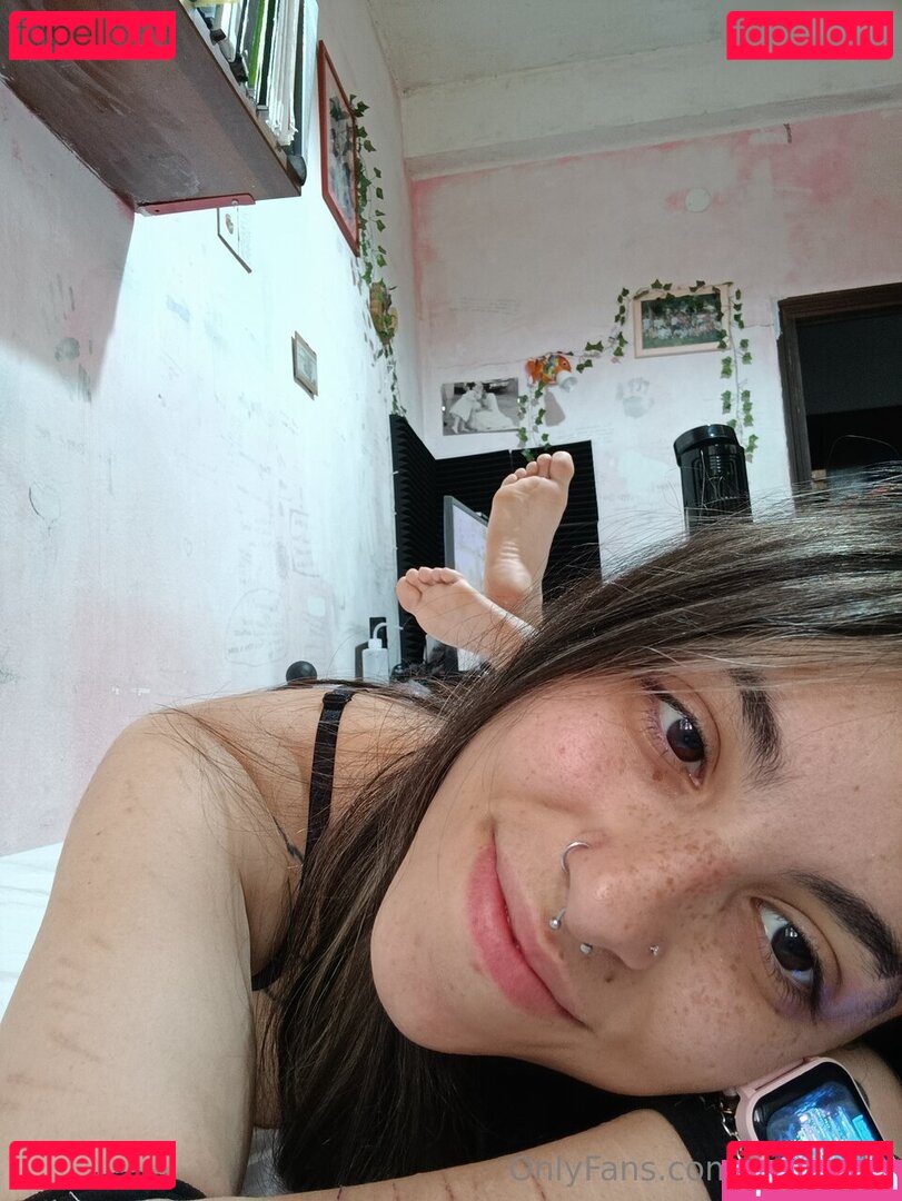 maybe_ele2 / maybel2 Onlyfans Photo Gallery 