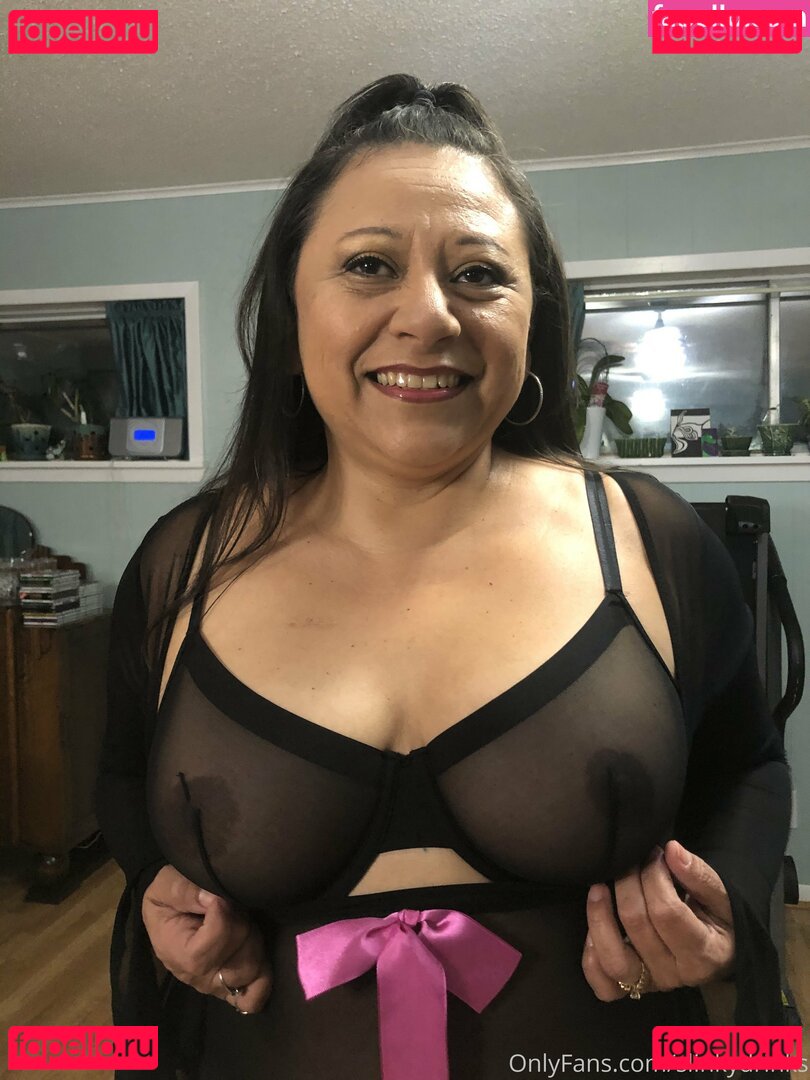 drinksslinky / slinkydrinks Onlyfans Photo Gallery 