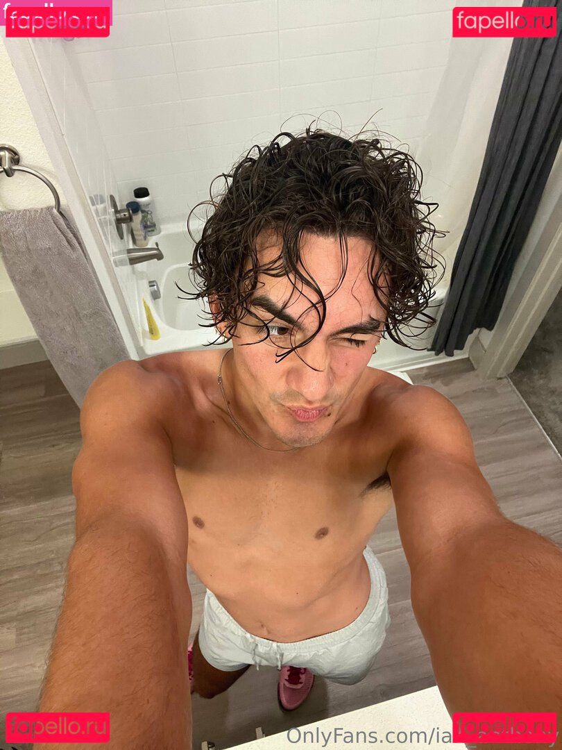 ian_anthony Onlyfans Photo Gallery 