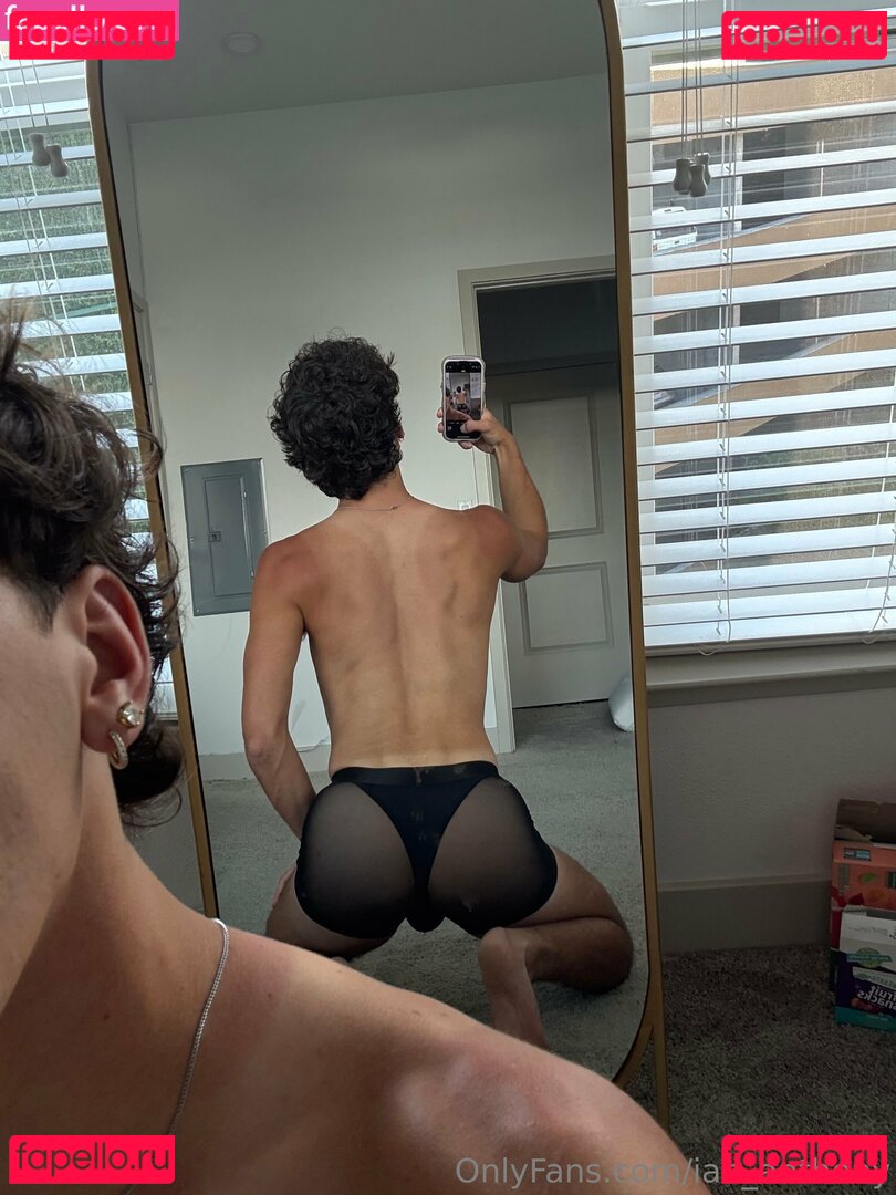 ian_anthony Onlyfans Photo Gallery 