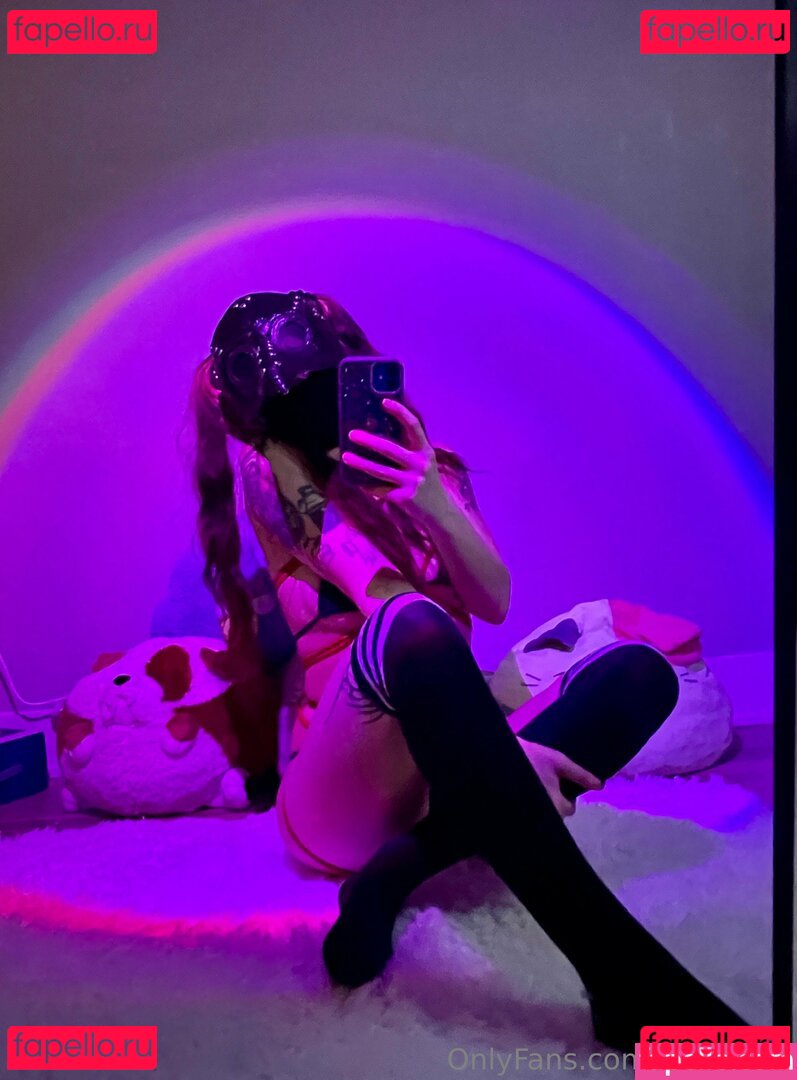 Slimthicccsenpai / bbplague Onlyfans Photo Gallery 