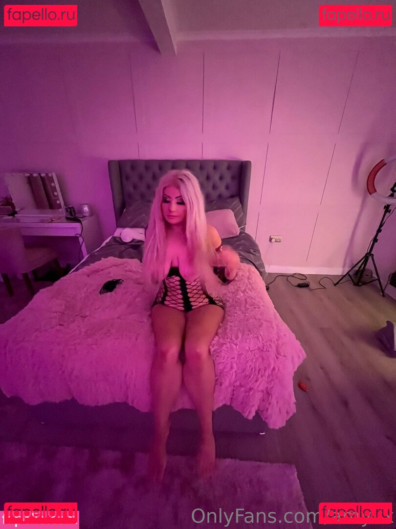 Amyvx / https: Onlyfans Photo Gallery 