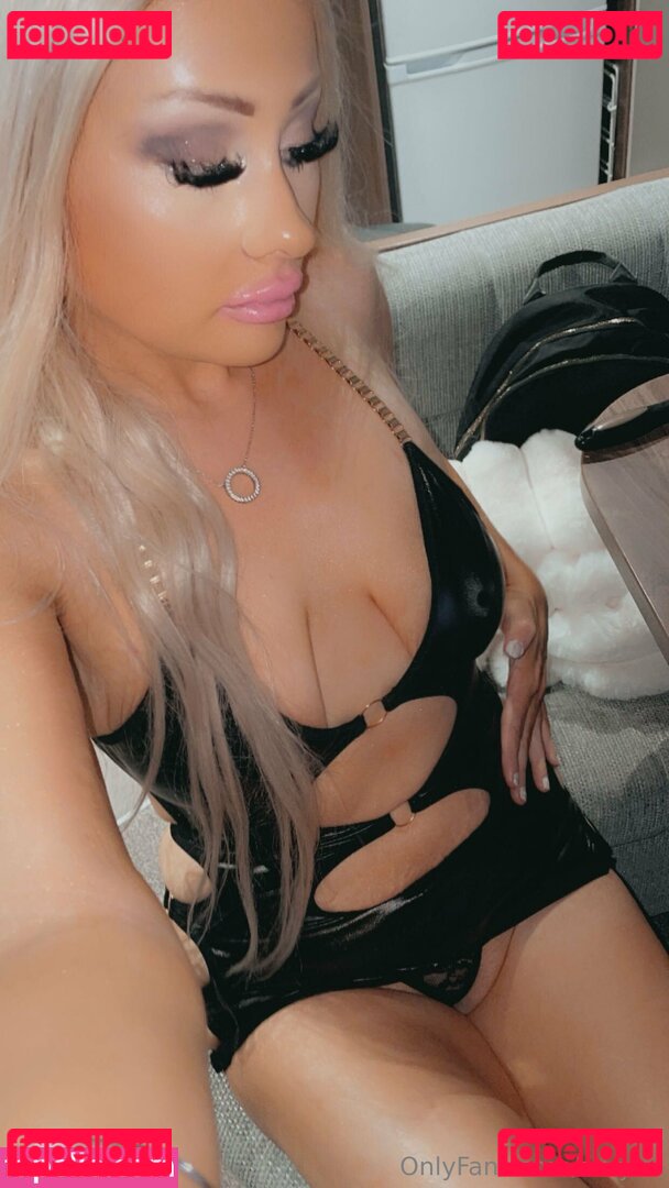 Amyvx / https: Onlyfans Photo Gallery 